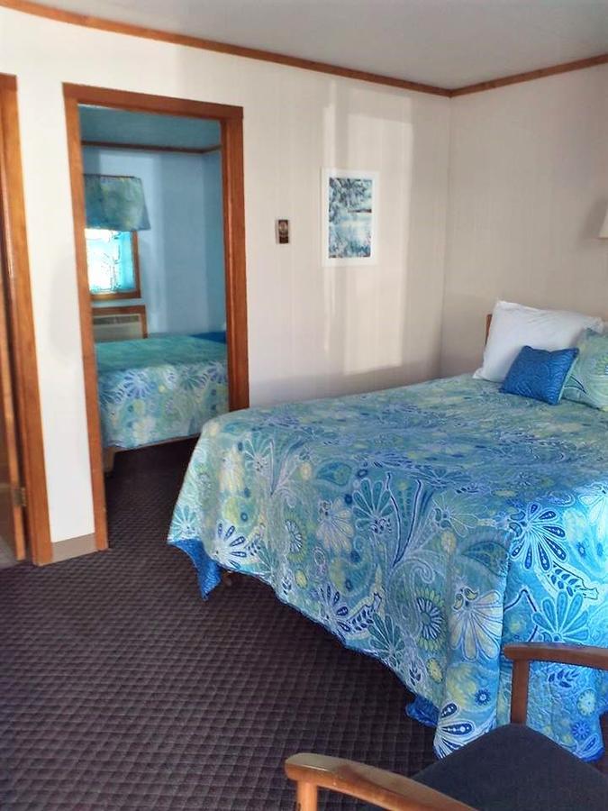 The Monarch Motel Cheboygan Exteriér fotografie